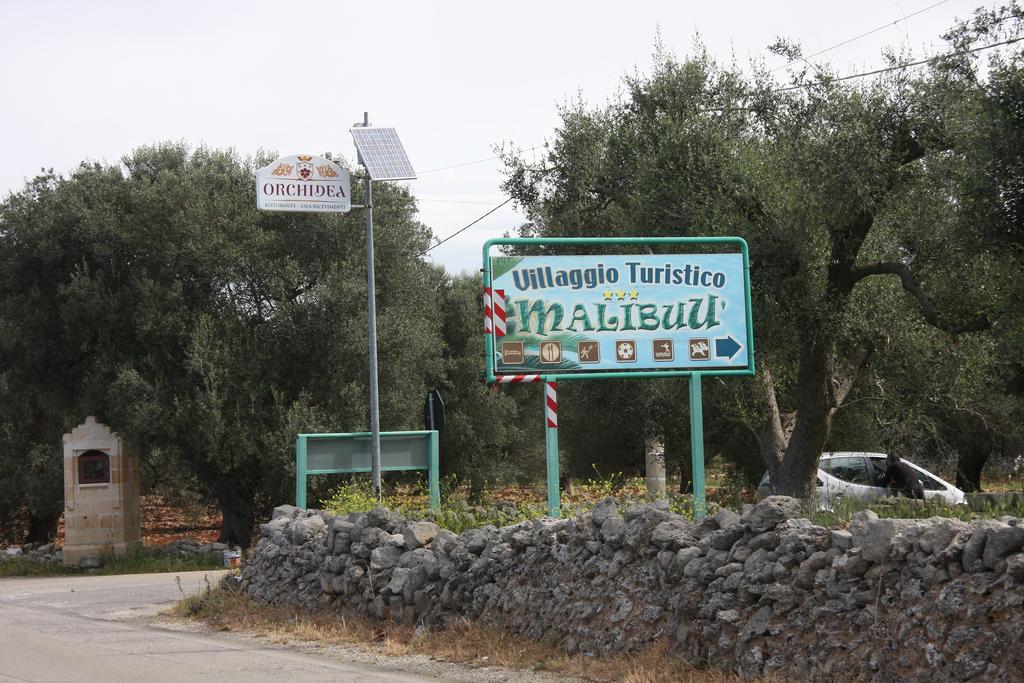 Villaggio Turistico Malibuu มันดูเรีย ภายนอก รูปภาพ