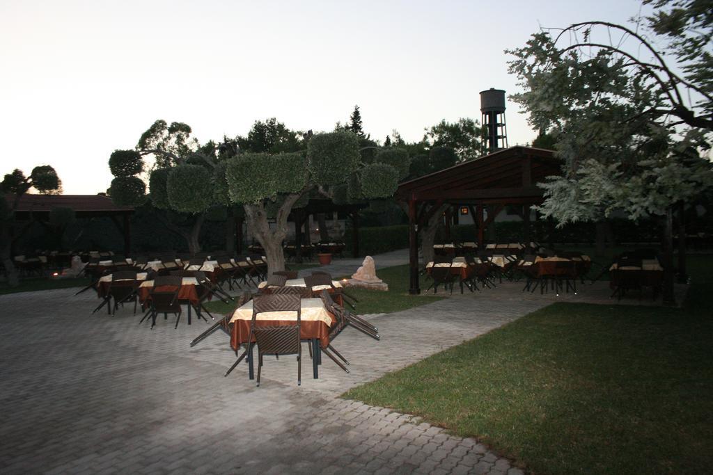 Villaggio Turistico Malibuu มันดูเรีย ภายนอก รูปภาพ